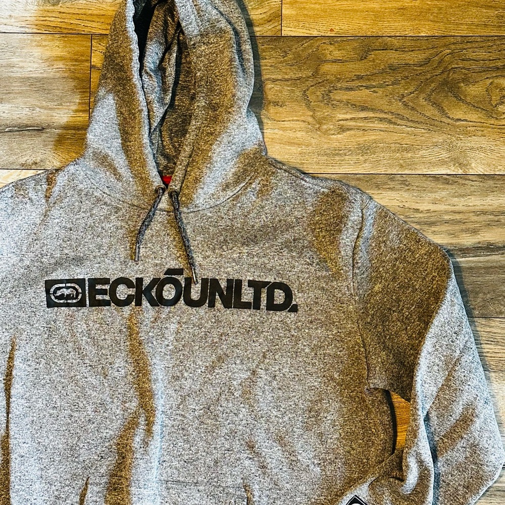 Men's Gray Ecko Unltd. Pullover Hoodie with A Black Logo Graphic On The Chest XL